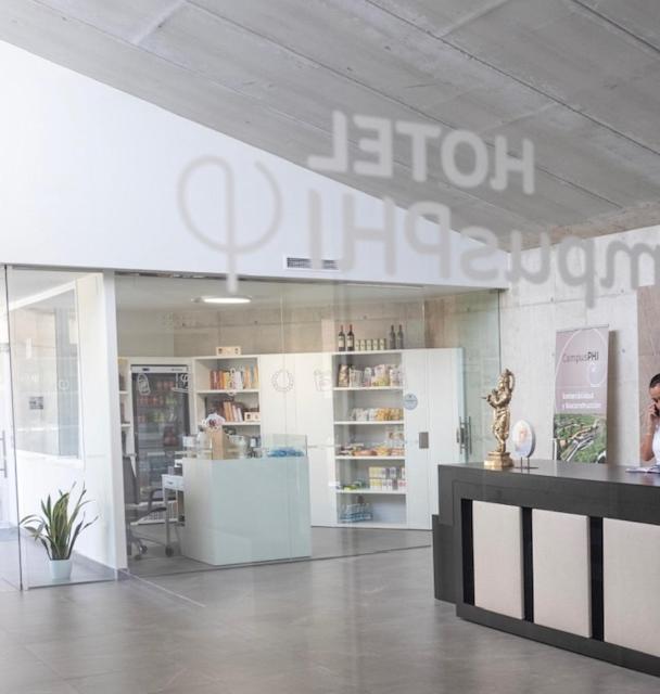 Hotel Campusphi Асебо Екстер'єр фото