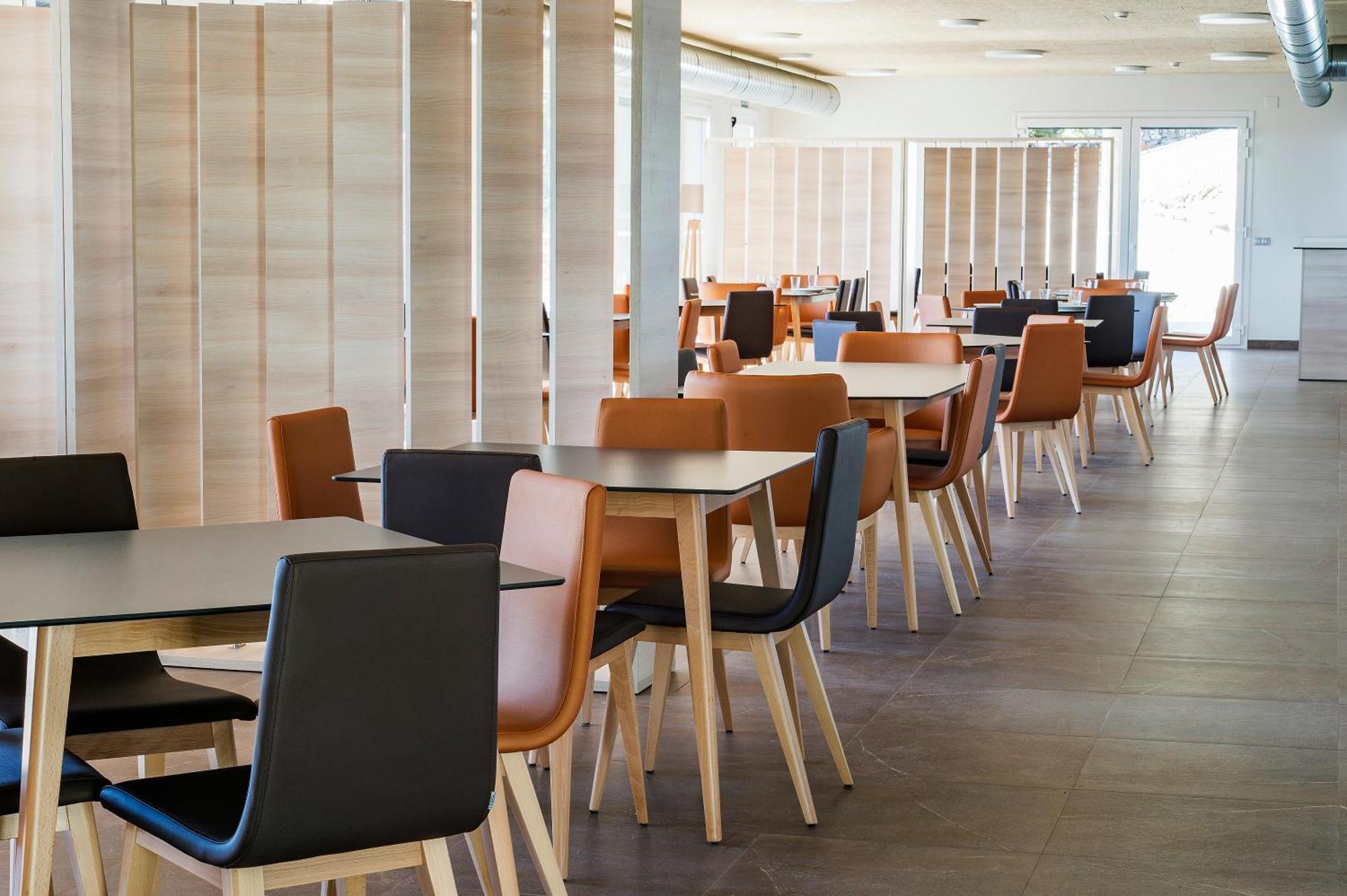Hotel Campusphi Асебо Екстер'єр фото